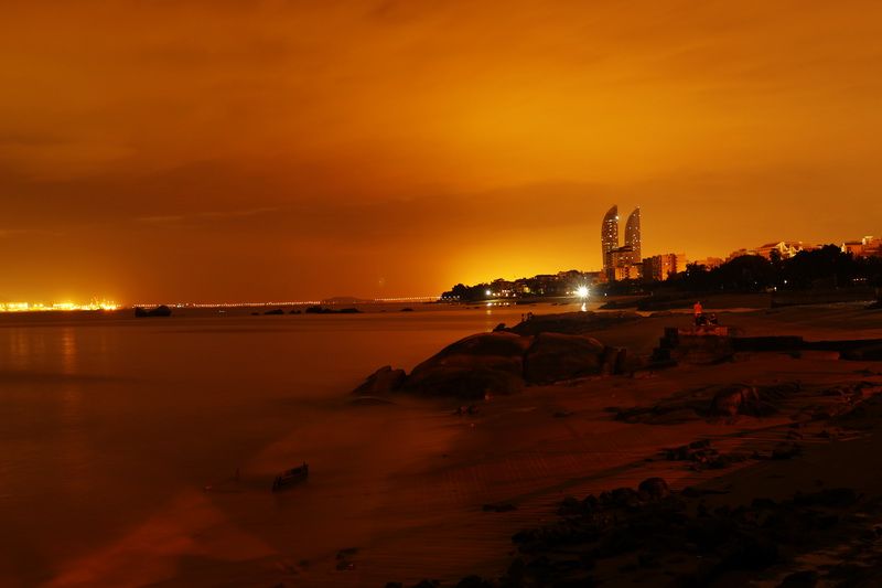 海滩夜色